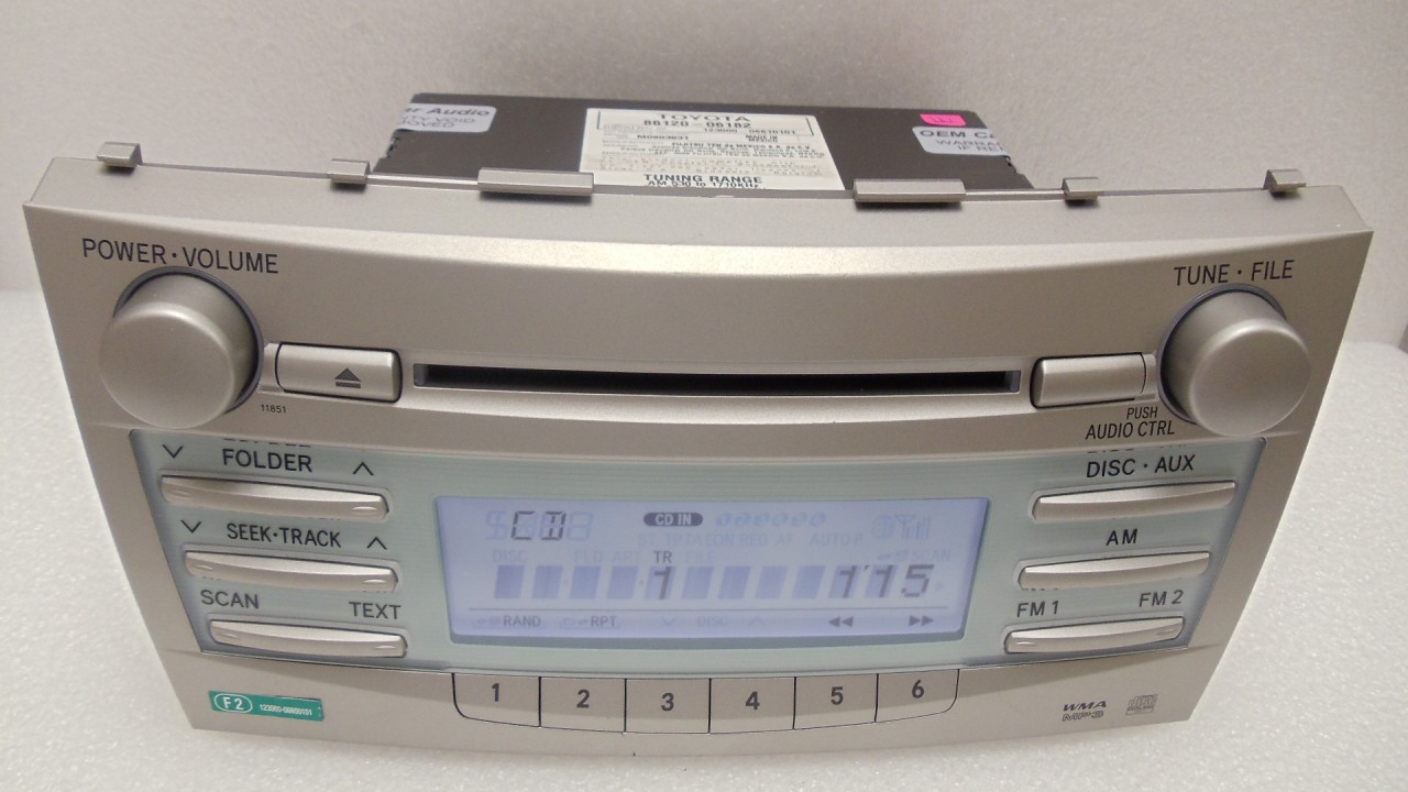 2008 toyota camry mp3 player #4