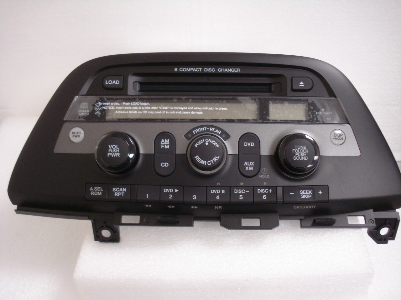   09 2010 HONDA Odyssey Radio Stereo 6 Disc Changer  CD Player XM DVD