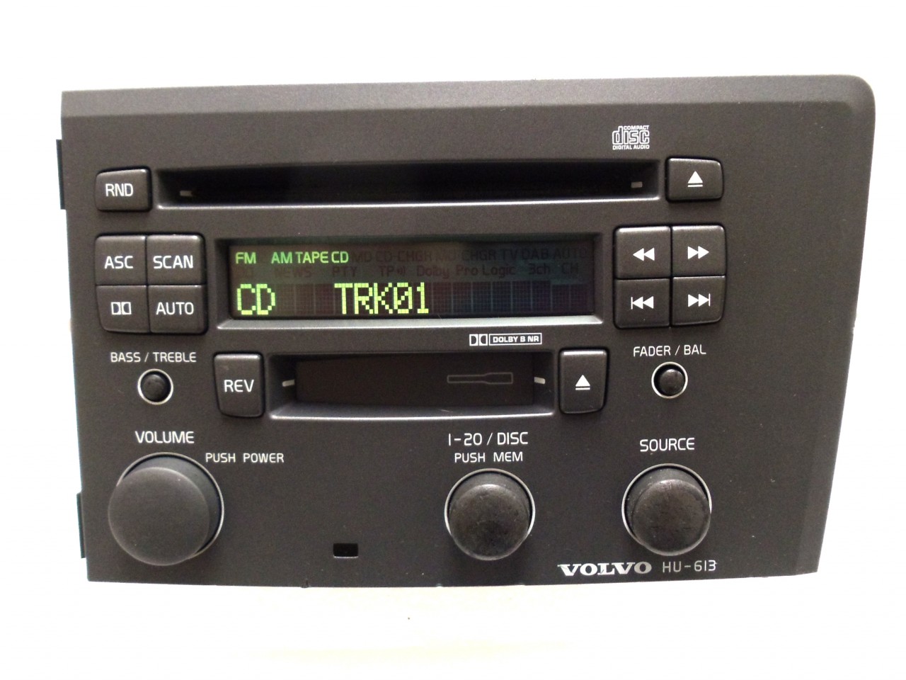 01 02 03 Volvo S60 V70 Am FM Radio Stereo Cassette Tape CD Player Hu 613